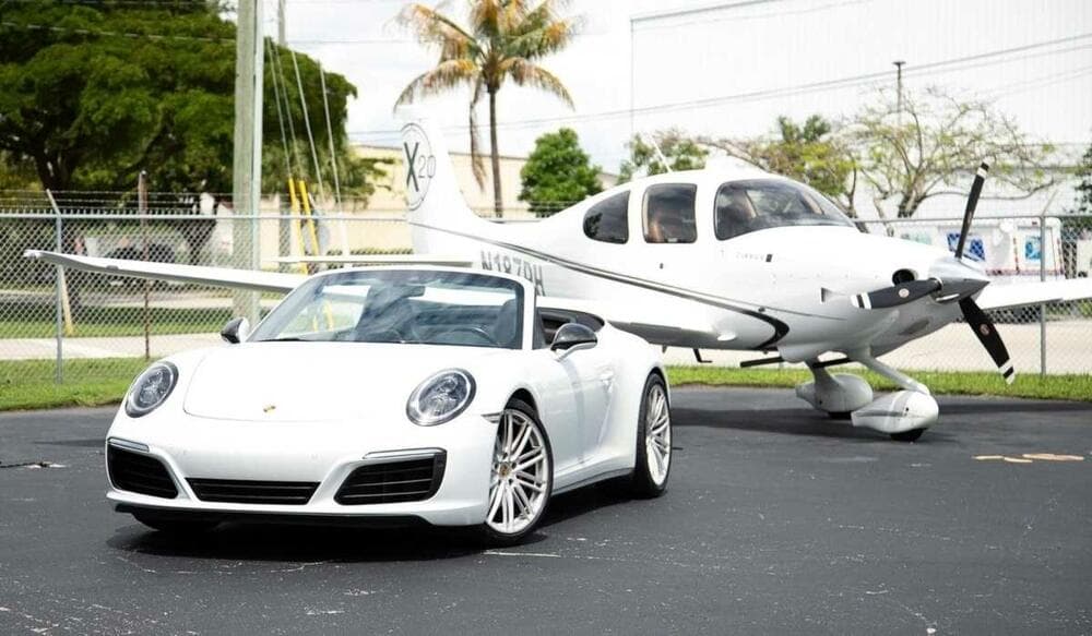 Porsche 911 4S White