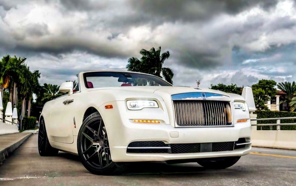 Rolls-Royce Dawn White